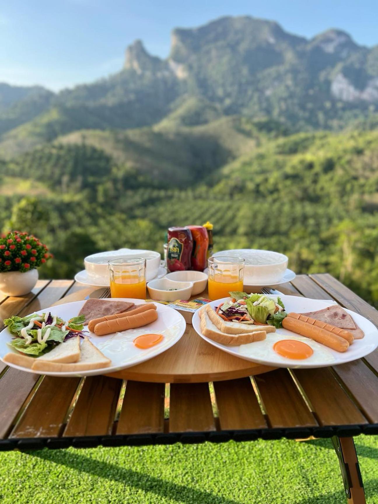 Camping Phutajoy Khaosok แคมป์ปิ้งภูตาจ้อยเขาศก Ban Thung Lang Tham Dış mekan fotoğraf